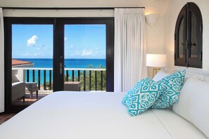 4 bedrooms, in-room safe, iron/ironing board, travel crib - Joie de Vivre (4 bedrooms) - Beachfront Baie Rouge villa with pool, Terres Basses, St. Martin (Les Terres Basses)