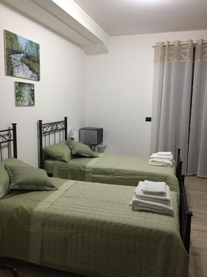 Premium bedding, in-room safe, desk, blackout curtains