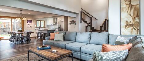 Flachbildfernseher, Kamin