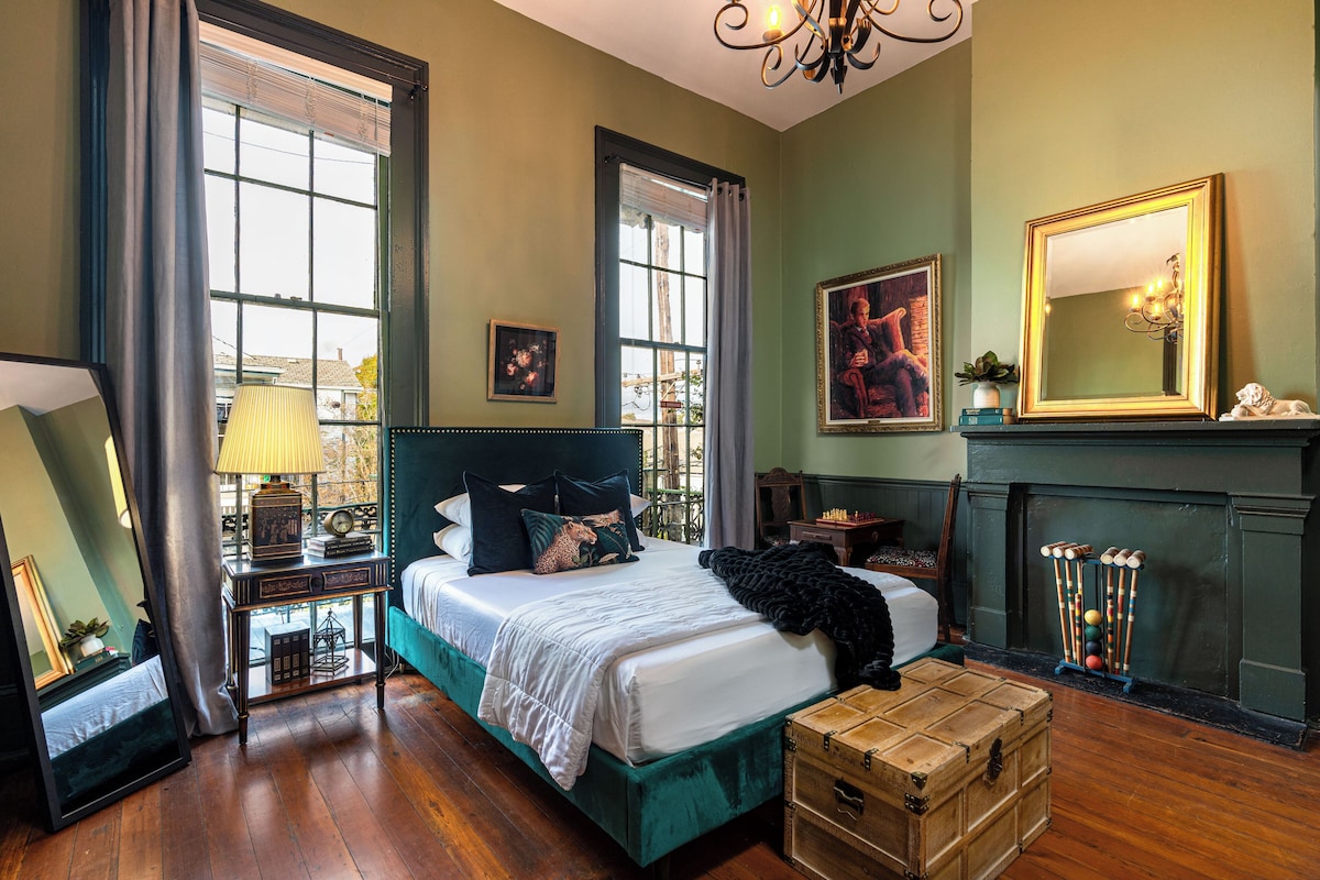 #7 Elysian Fields | Premium bedding, desk, laptop workspace, iron/ironing board