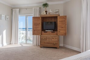 Condo, 3 Bedrooms | 3 bedrooms - Palm Beach by Vacasa (Orange Beach)