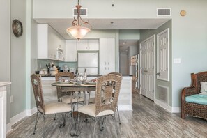 Condo, 1 Bedroom | Private kitchen - Tidewater Condominiums (Orange Beach)