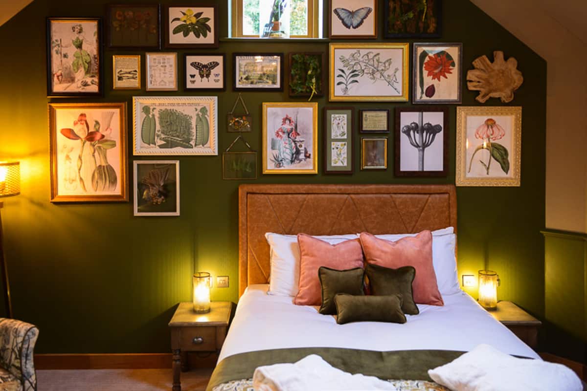 Superior-værelse (King Bed, Bunny Guinness) | 1 soveværelse, individuelt design, individuel indretning, skrivebord
