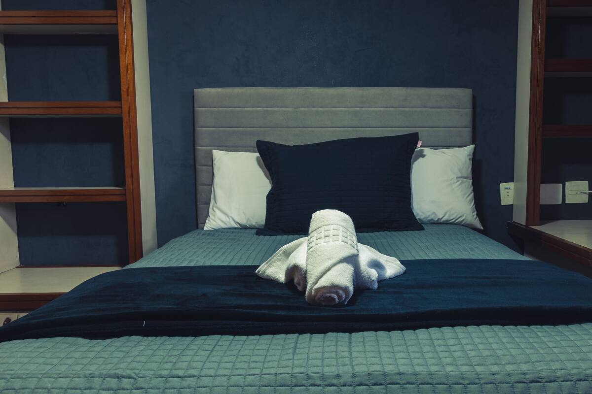 Premium Suite, 1 Double Bed, Executive Level | Egyptian cotton sheets, premium bedding, Select Comfort beds