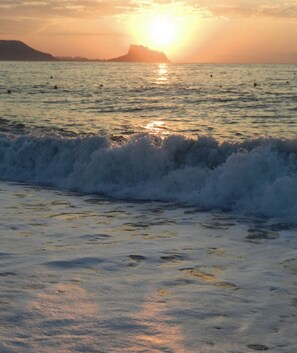 Beach - Luxury apartment facing the sea (Altea)