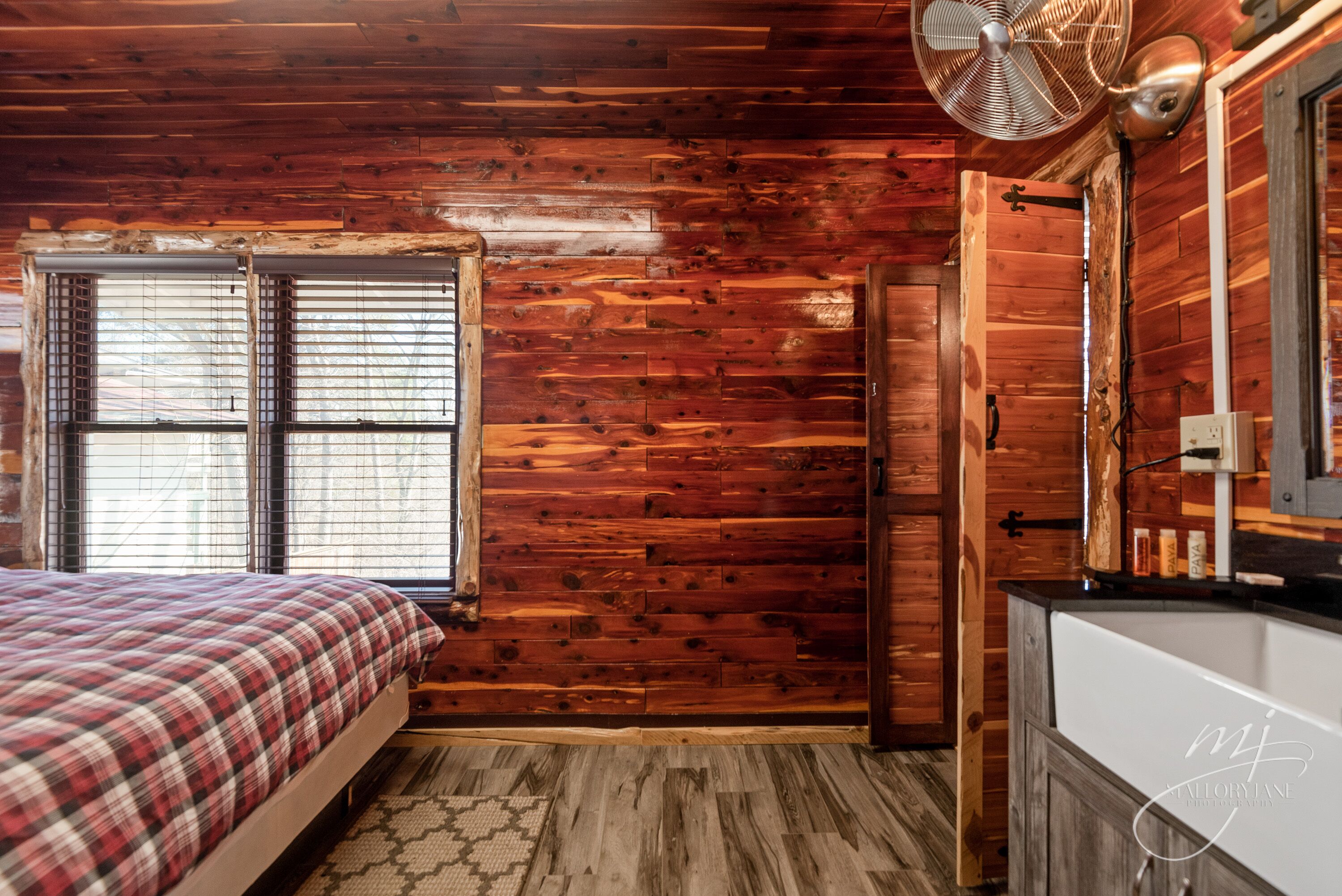 standard room, 2 bedrooms, non smoking (206) | premium bedding, pillow-top beds, individually decorated