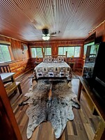 Standard Room, 2 Bedrooms, Non Smoking (302) | Premium bedding, pillowtop beds, individually decorated