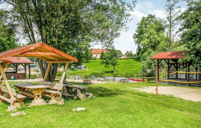 Lovely home in Ruciane-Nida with sauna