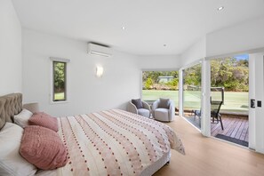 4 chambres, bureau, fer et planche à repasser, Wi-Fi gratuit