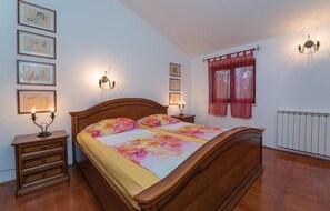 4 chambres, Wi-Fi gratuit, draps fournis