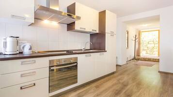 冰箱、炉灶、洗碗机、茶具/咖啡用具