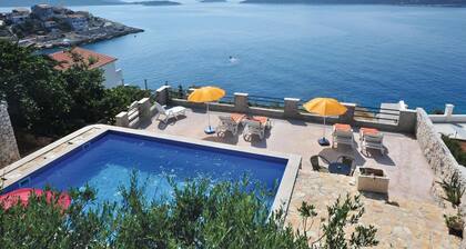 Beautiful home in Sevid