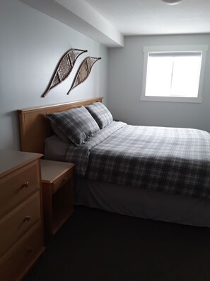 3 chambres, accès au Wi-Fi (inclus), accessible en fauteuil roulant