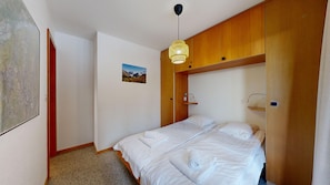 2 bedrooms, free WiFi