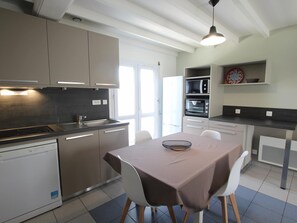 Fridge, microwave, dishwasher