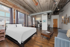 Apartment, 1 Queen Bed (Studio) | Pillowtop beds, individually decorated, individually furnished