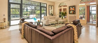 Pet friendly home in Aubais