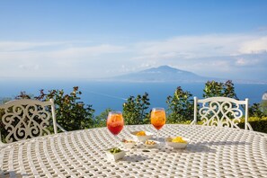 Outdoor dining - Large villa rental in Sorrento - Italy (Massa Lubrense)