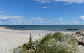 Beach nearby, fishing - Beautiful home in Schönhagen with sauna (Schönhagen)