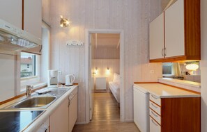 Kühlschrank, Herdplatte, Geschirrspüler
