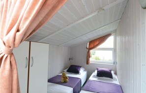 4 chambres, lit de bébé portatif, accès au Wi-Fi (inclus)
