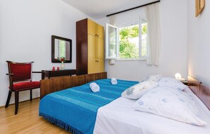 3 chambres, lit parapluie, Wi-Fi gratuit, draps fournis