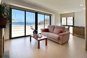 TV - AMAZING APARTMENT SEA VIEWS IN TOSSA (Tossa de Mar)