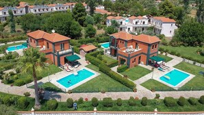 Unclassified image, 3 of 64, button - Kalloni Beach Villas (Lesvos)