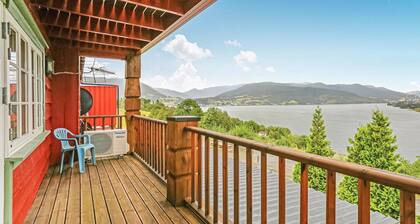 10 bedroom amazing home in ølen