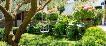 Gorgeous home in Ston with WiFi