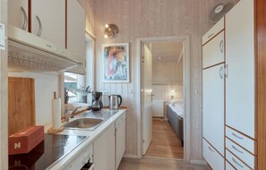 Kühlschrank, Herdplatte, Geschirrspüler