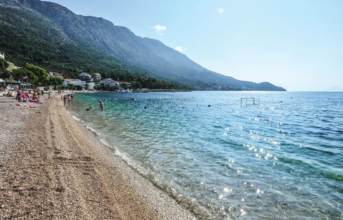 Gemütliches Zuhause in Podgora mit WLAN