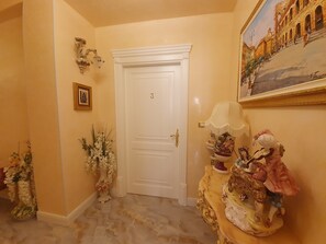 Interior entrance - FD Luxury Rooms (Verona)