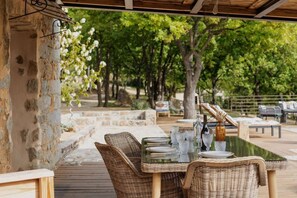 Restauration extérieure