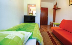 2 bedrooms, free WiFi, bed sheets - Nice apartment in Portoroz with WiFi (Portoroz)