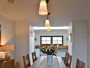 Dining - 3 bedroom accommodation in Roag, Isle of Skye (Roag, Isle of Skye)