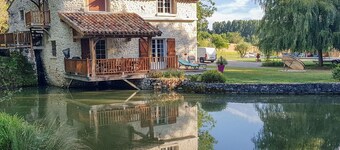 Stunning private villa for 8 people with WIFI, private pool, TV, terrace and pets allowed