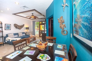 Interior - Idyllic Location!- Beachfront living at its best (Roatan)