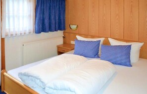 2 soverom, reiseseng for barn og wi-fi (inkludert)