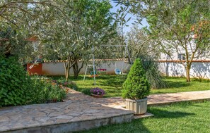 Children's area - 2 bedroom lovely home in Medulin (Medulin)