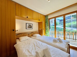 2 bedrooms, WiFi (free)