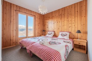 5 dormitorios, wifi gratis, ropa de cama