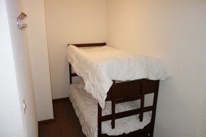 1 bedroom, Internet