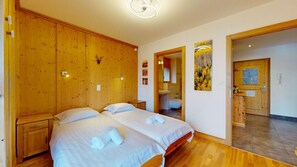 2 bedrooms, free WiFi, bed sheets