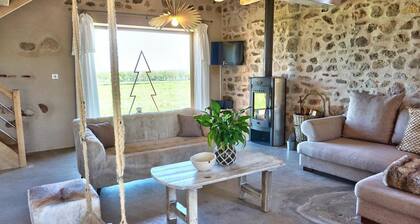 Maison Authentique avec Spa et Animaux Acceptés