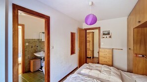 3 bedrooms, free WiFi