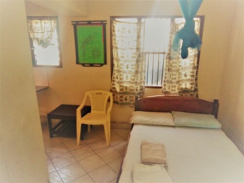 Abordable, confortable, meublé, studio