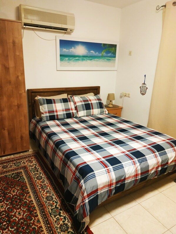 1 makuuhuone, tallelokero huoneessa, silitysrauta/-lauta, ilmainen Wi-Fi