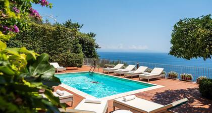 huvila Amalfi