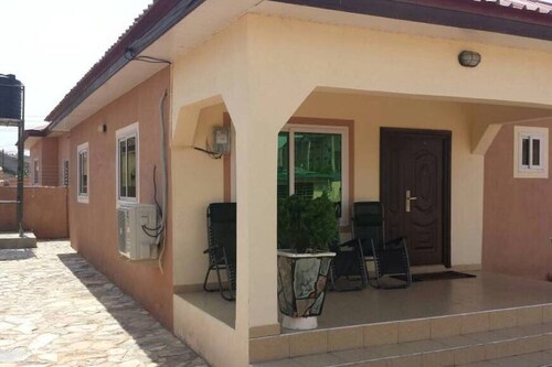 Come and Enjoy Mama’s Luxury Home